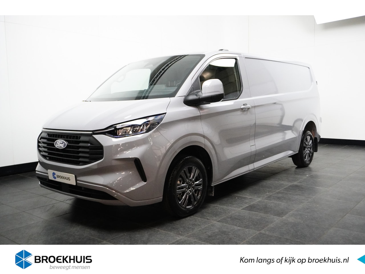 Ford Transit Custom - 320 2.0 TDCI L2H1 Limited | B&O audio! | Camera | Standkachel | Stoelverwarming | 2500KG T - AutoWereld.nl