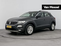 Volkswagen T-Roc - 1.0 TSI Style | Navigatie | Airco | 16 Inch Velgen | Cruise control |