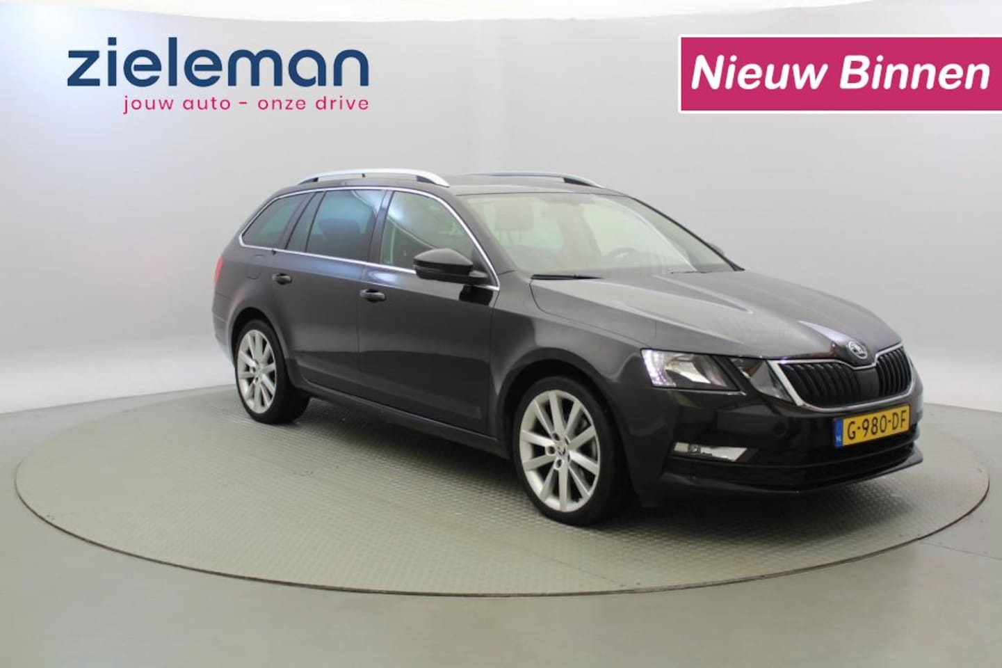 Skoda Octavia Combi - 1.5 TSI Combi Business Edition - Carplay, Stoelverw. - AutoWereld.nl