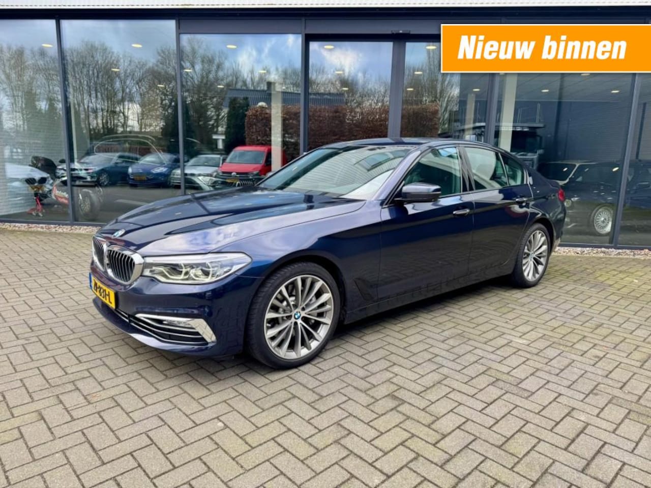 BMW 5-serie - 530i 252pk Luxury,Sport/Comf. Zetels,LED,NaviPro,Memory,Stoelver - AutoWereld.nl