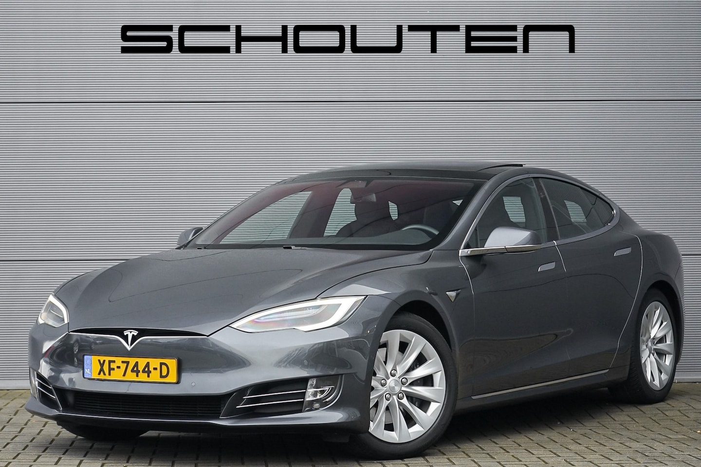 Tesla Model S - 75D Base 7P Pano Autopilot Stuurwielverwarming - AutoWereld.nl