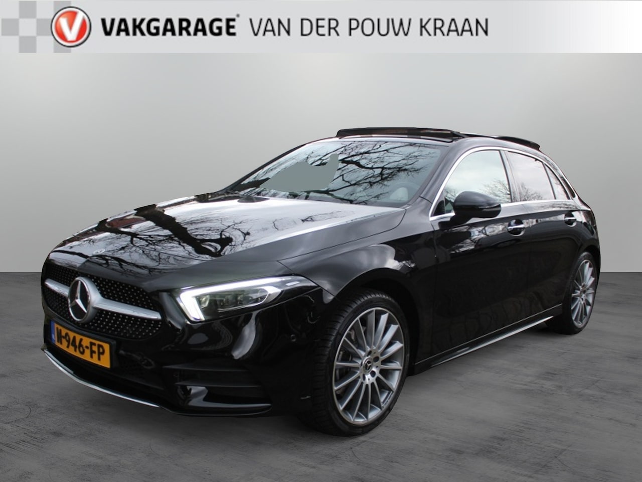 Mercedes-Benz A-klasse - 250 e Premium Plus AMG Line / Panodak - AutoWereld.nl