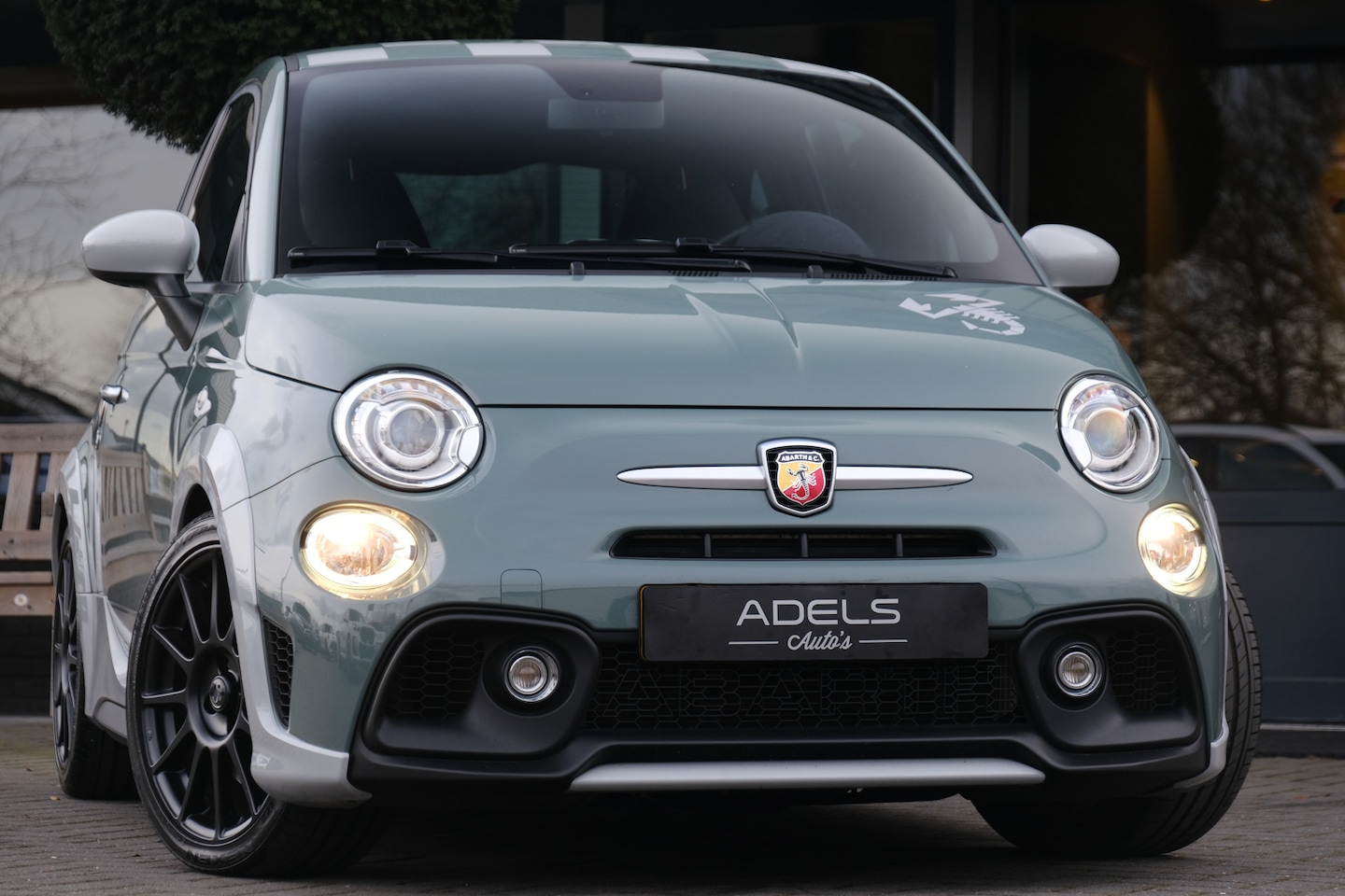 Abarth 695 - 1.4 T-Jet 180 PK 70TH Anniversario | Beats | Xenon | Monza | Dealer Onderhouden - AutoWereld.nl