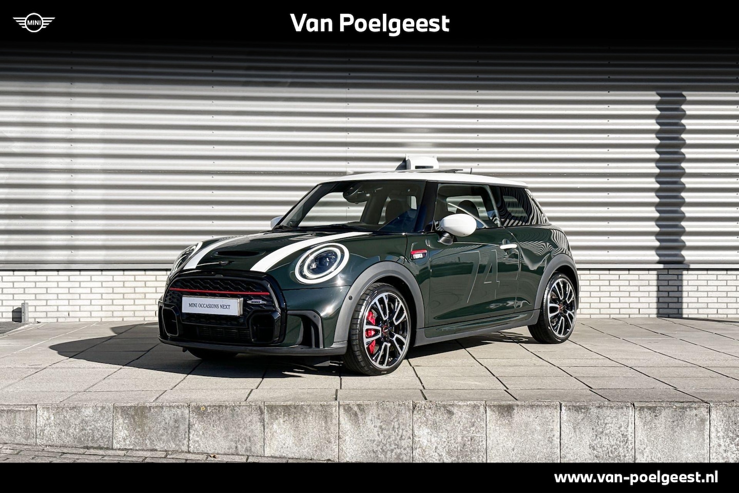 MINI John Cooper Works - 3-deurs Anniversary Edition / Panoramdak / Harman kardon - AutoWereld.nl