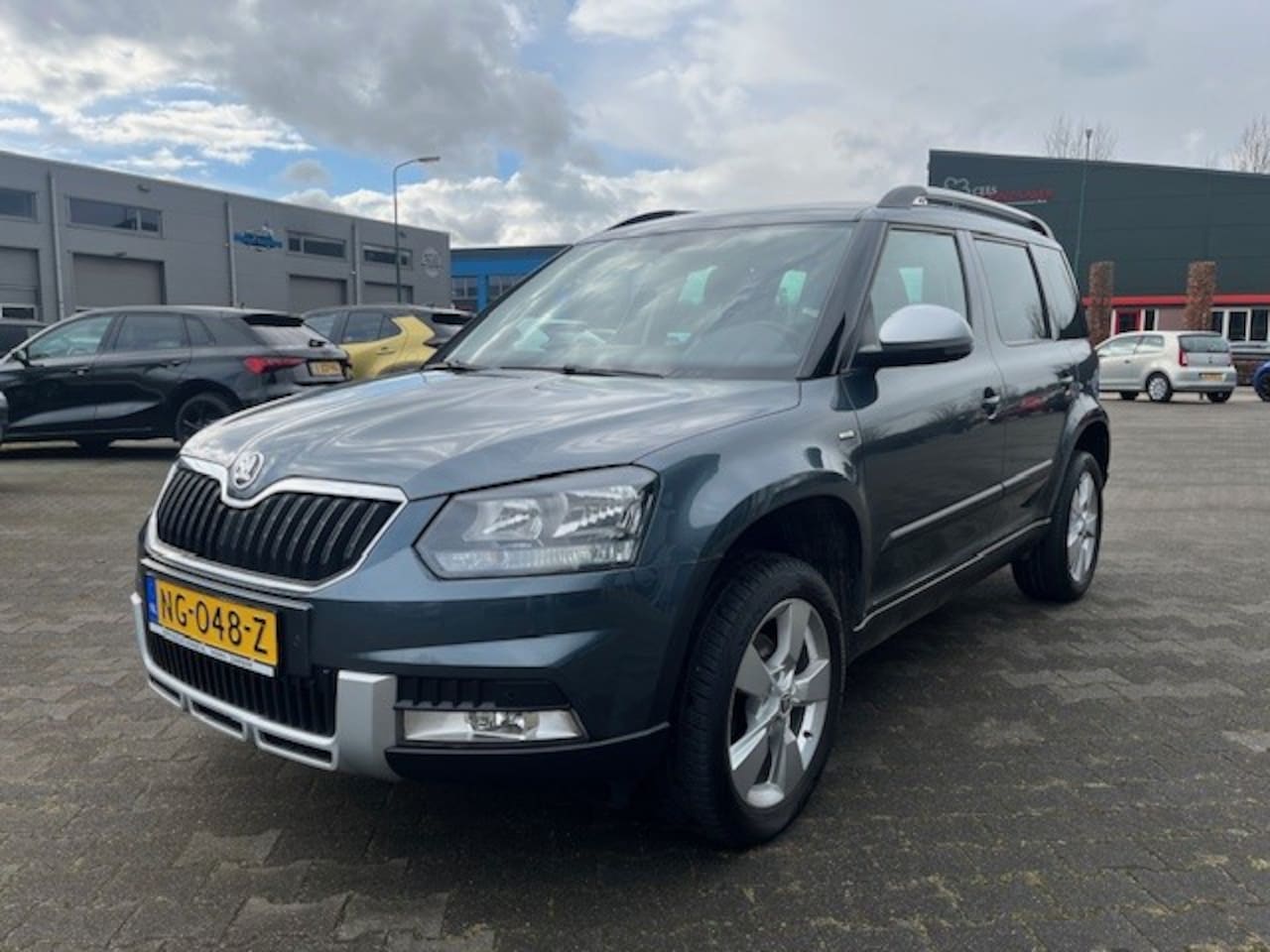 Skoda Yeti Outdoor - 1.4 TSI Greentech JOY | Automaat | Trekhaak | NL-auto - AutoWereld.nl