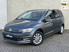 Volkswagen Touran - 1.2 TSI 7P Navi Carplay Stoelverw ACC PDC