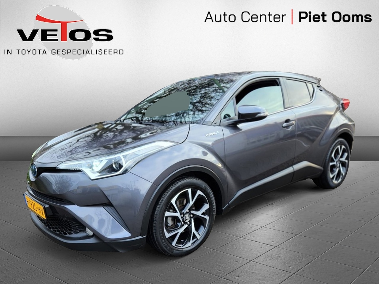 Toyota C-HR - 1.8 Hybrid Bus Intro - AutoWereld.nl