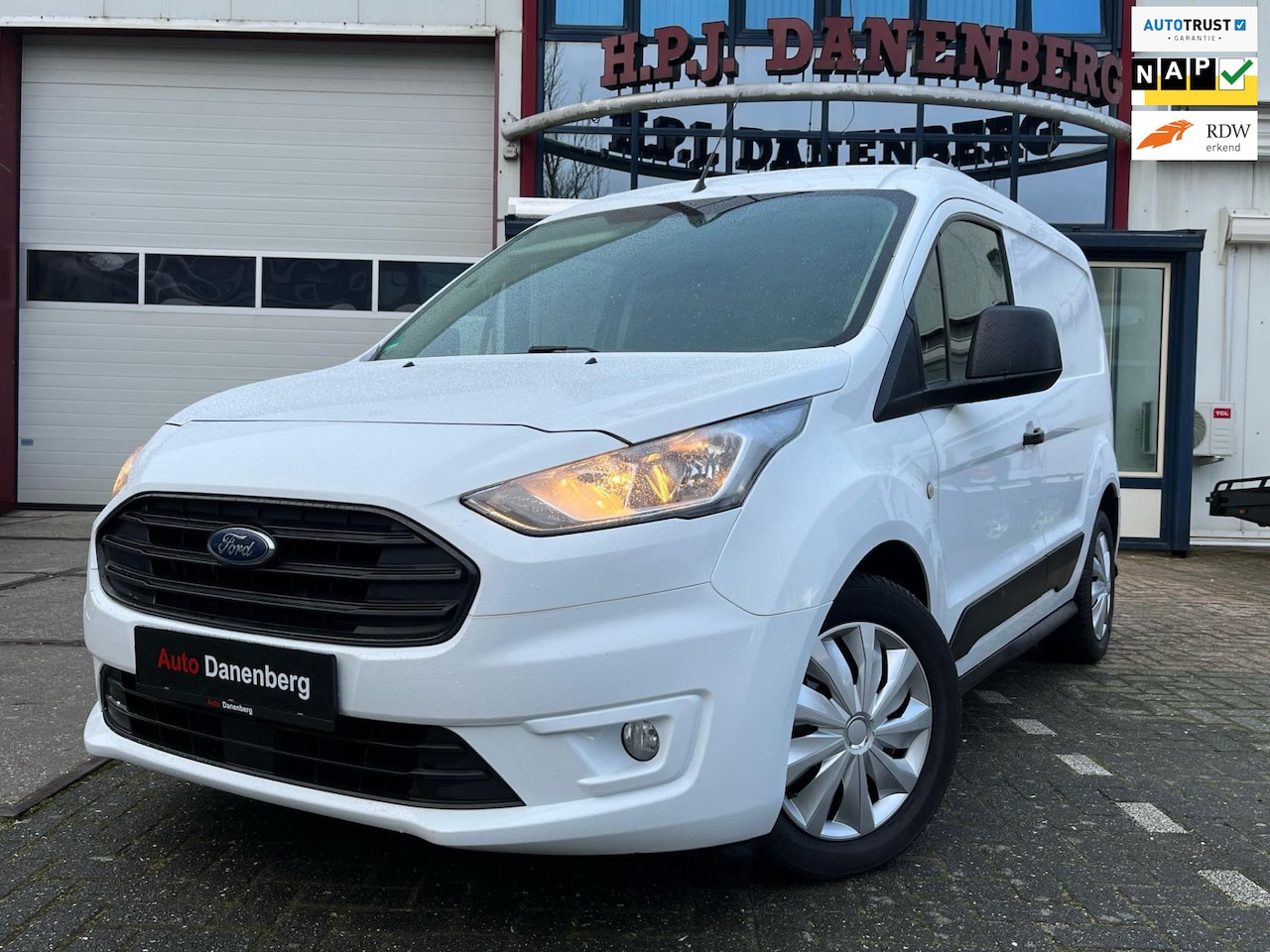 Ford Transit Connect - 1.0 Ecoboost L1 3-Persoons NIEUW APK GARANTIE - AutoWereld.nl