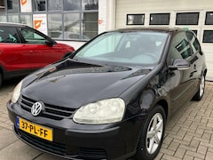 Volkswagen Golf - 1.4 Trendline leuke auto nieuwe apk