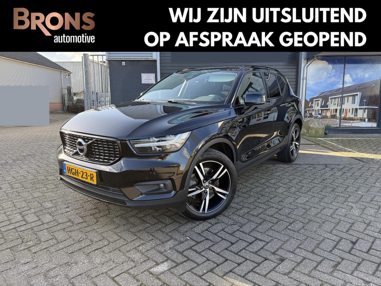 Volvo XC40 - T5 262PK Hybrid R-design Memory Stoelen l Blis l camera - AutoWereld.nl