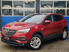 Opel Grandland X - 1.2 Turbo 130PK / Dealer onderhouden / Panoramadak / Trekhaak / Apple Carplay / Cruise con