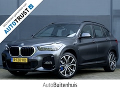 BMW X1 - sDrive20i High Executive M-Sport |HEAD-UP|ELEKTR. GLAZEN SCHUIF-/KANTELDAK|CRUISE ADAPT.|S