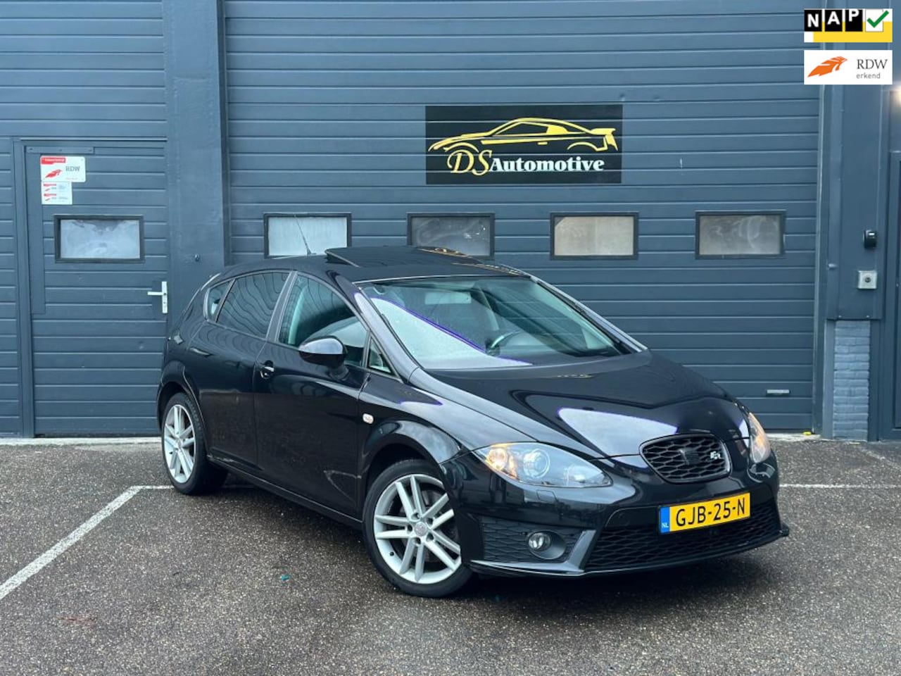 Seat Leon - 2.0 TFSI FR schuifdak/Clima/Cruise/DSG - AutoWereld.nl