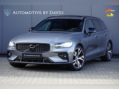 Volvo V60 - 2.0 B3 163 PK R-DESIGN AUTOMAAT / BTW AUTO / TREKHAAK / PANORAMADAK / ACHTERBANKVERWARMING