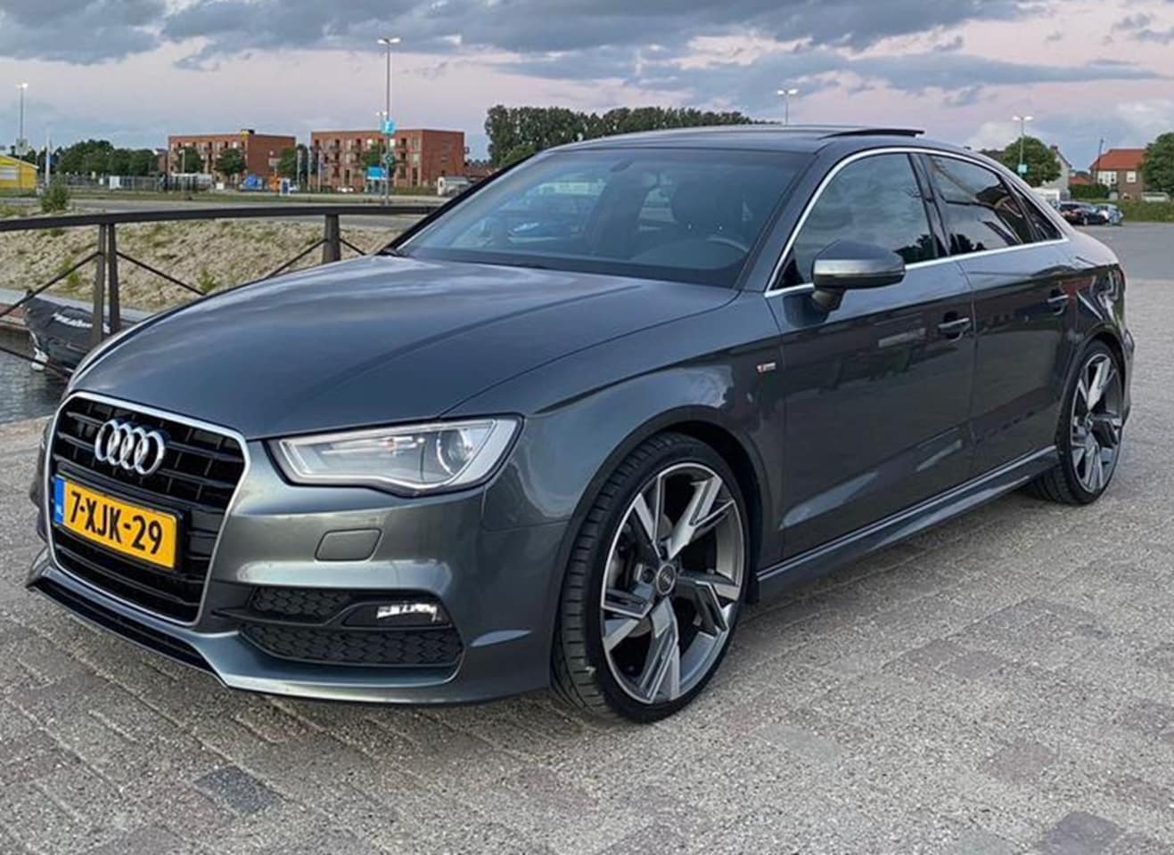 Audi A3 Limousine - 1.4 TFSI CoD Ambition Pro Line S - AutoWereld.nl