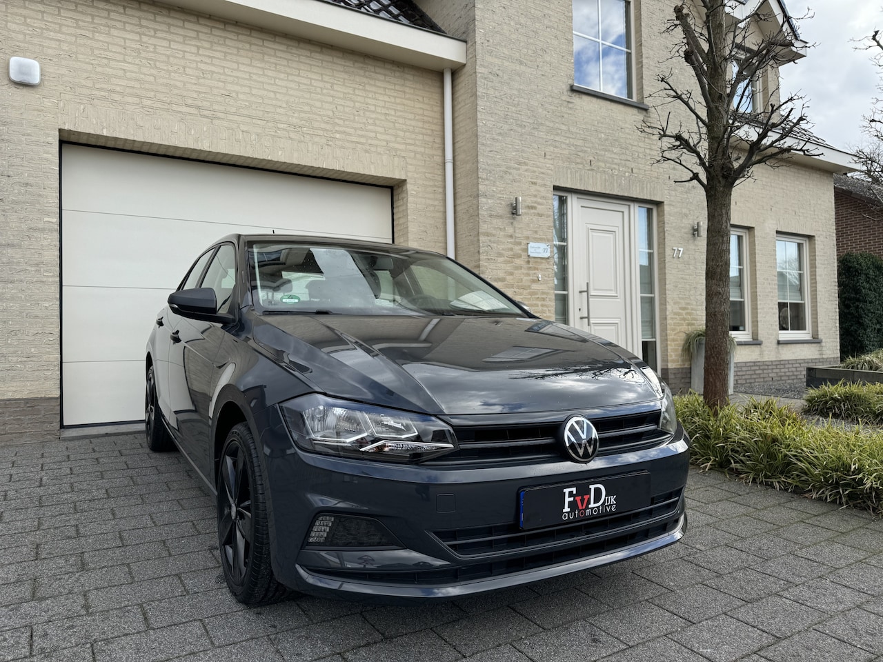 Volkswagen Polo - 1.0 MPI Comfortline 5Drs Airco Pdc 17" 50dkm - AutoWereld.nl