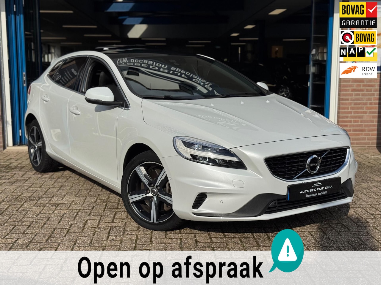 Volvo V40 - 1.5 T3 Polar+ Sport 2019 WIT AUT NAVI LEDER LM NAP - AutoWereld.nl