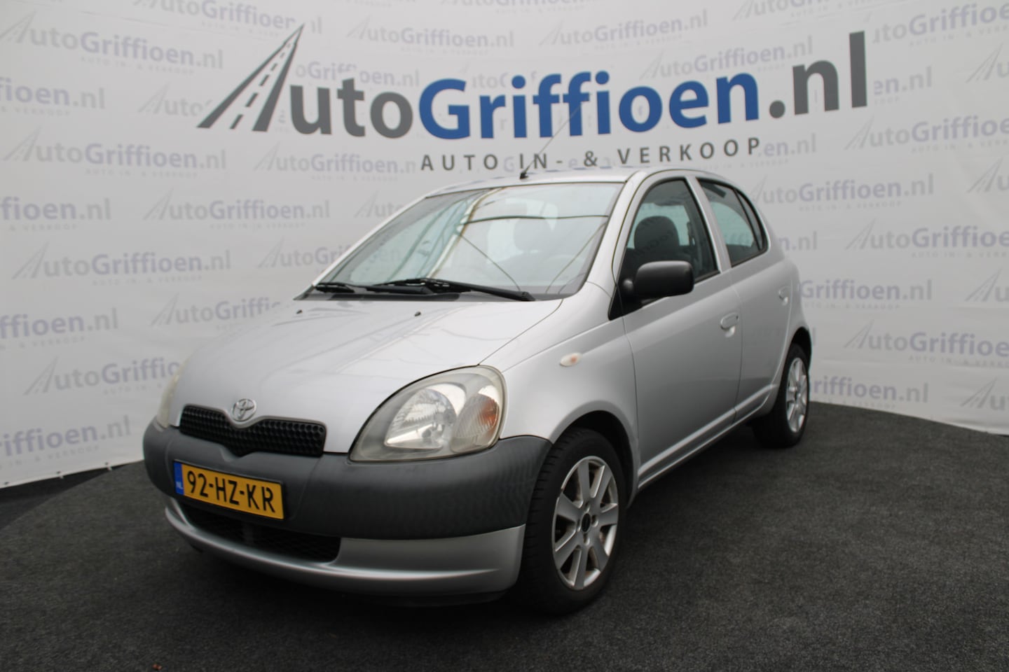 Toyota Yaris - 1.0-16V VVT-i YORIN nette 5-deurs - AutoWereld.nl