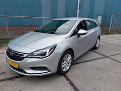 Opel Astra Sports Tourer - 1.6 CDTI Business+Airco/Navigatie 1-2019