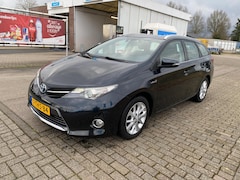 Toyota Auris Touring Sports - 1.8 Hybrid Dynamic