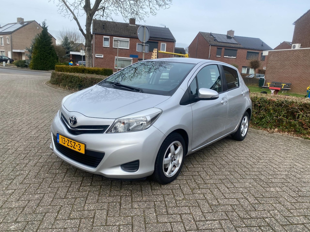 Toyota Yaris - 1.3 VVT-i Comfort 1.3 VVT-i Comfort - AutoWereld.nl