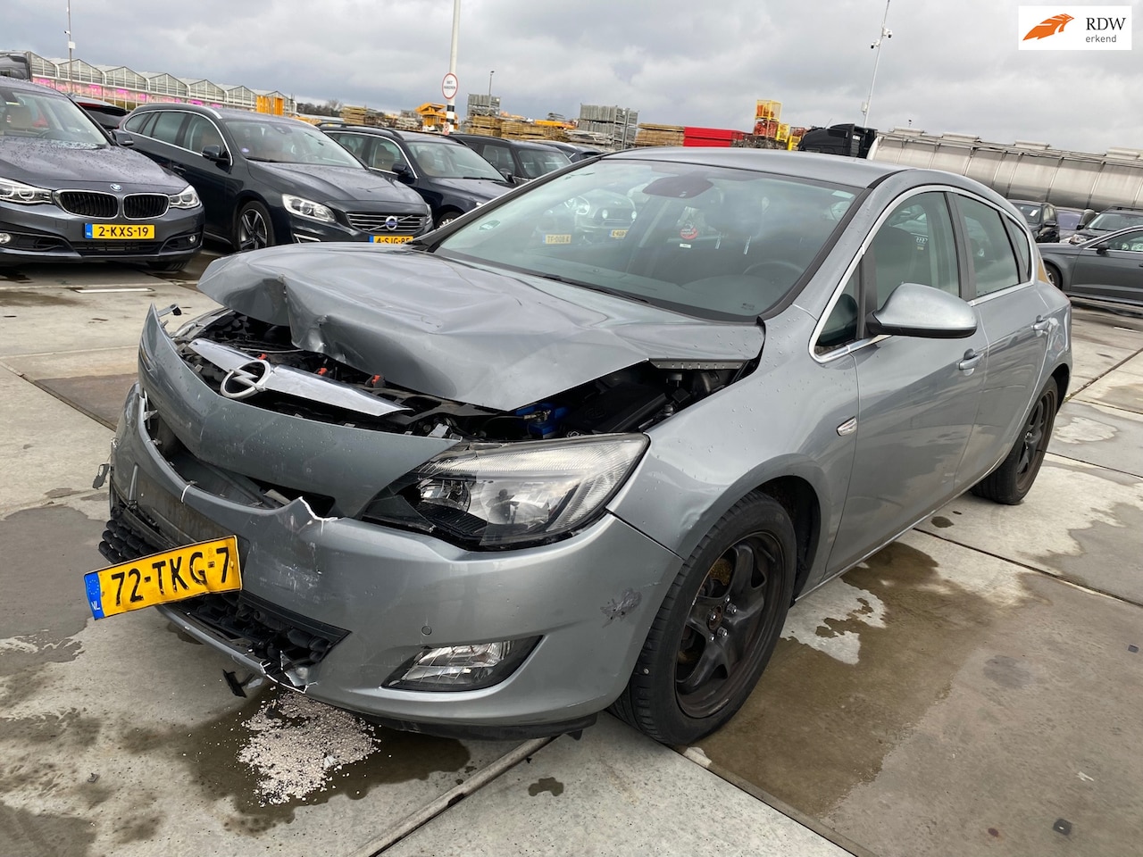 Opel Astra - 2012 * 1.4 Turbo Sport * BLIK SCHADE !! * 133.000 Km - AutoWereld.nl