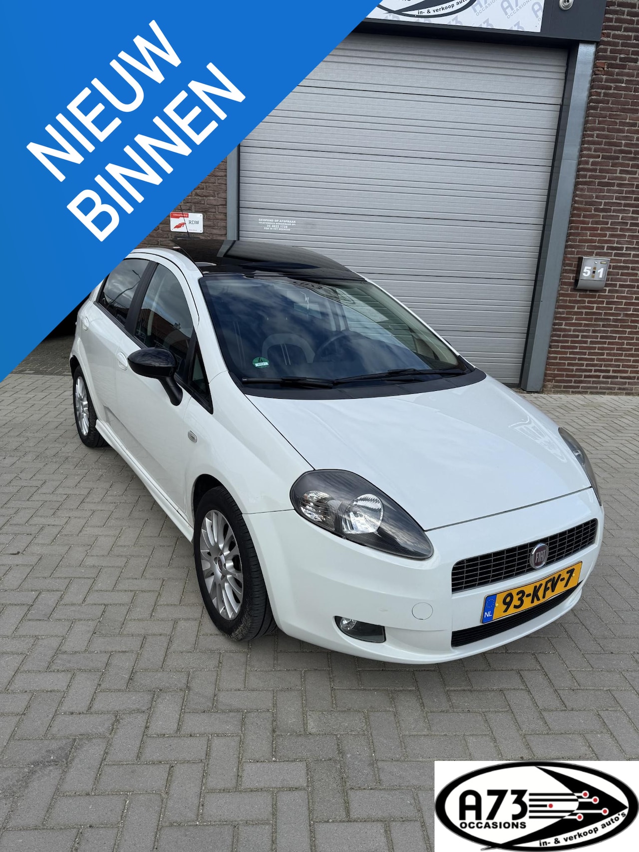 Fiat Grande Punto - 1.4 NeroBianco PANO - AutoWereld.nl