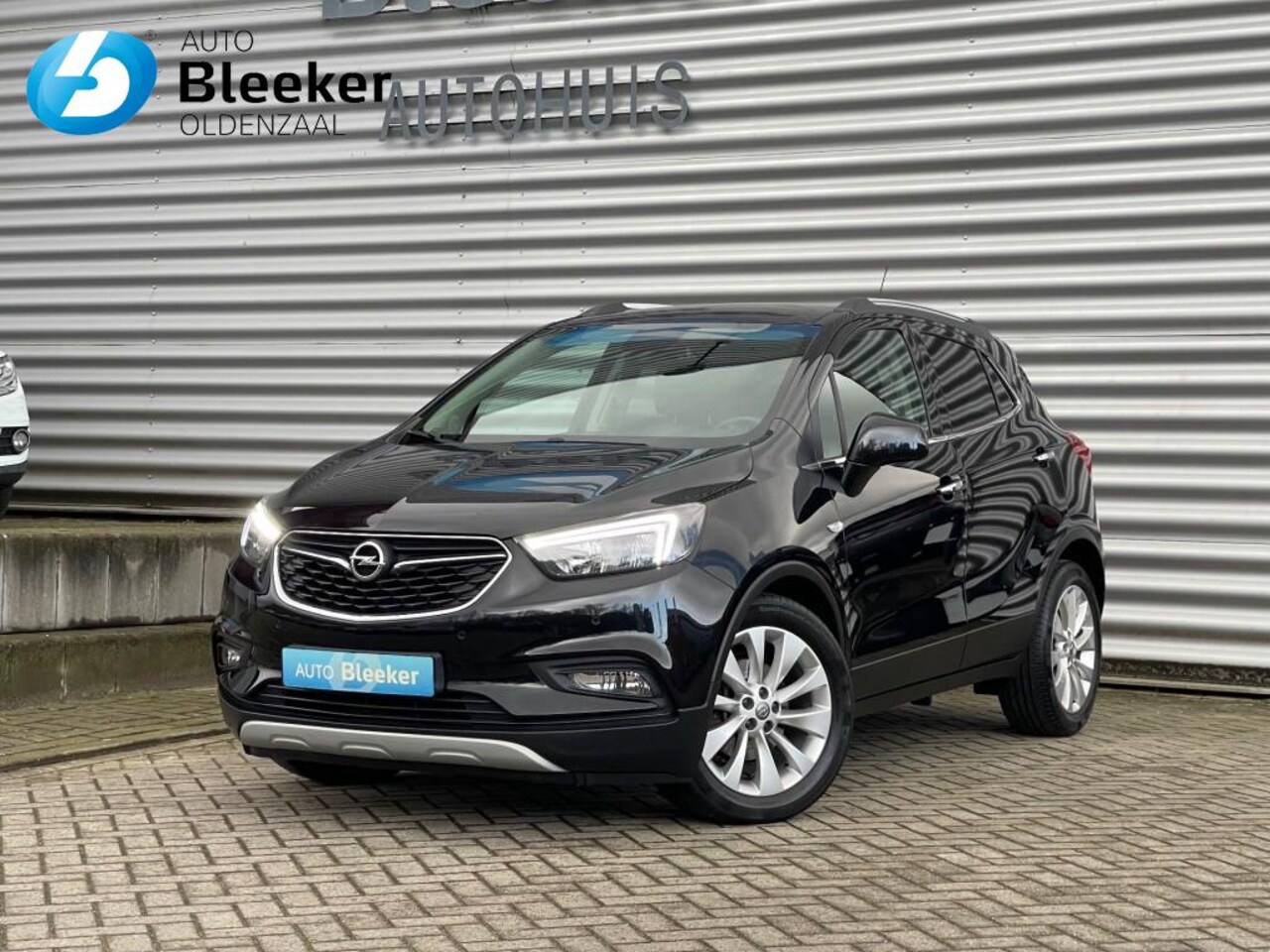 Opel Mokka - 1.4 T Automaat Innovation Clima Cruise Navi Trekhaak - AutoWereld.nl