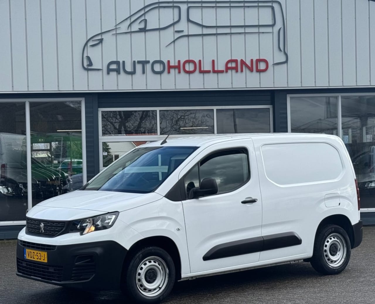 Peugeot Partner - 1.5 BLEUHDI 75KW 102PK EURO 6 AIRCO/ NAVIGATIE/ SCHUIFDEUR/ 100% - AutoWereld.nl