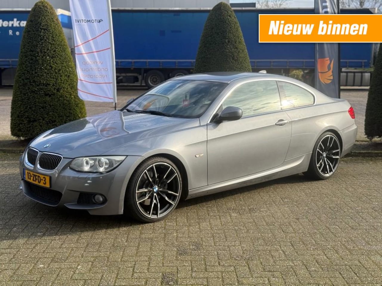 BMW 3-serie - 325I BNS LINE SP. / NAV / PDC / BT / LEDER / AUT - AutoWereld.nl