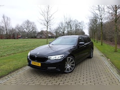 BMW 5-serie Touring - 520i High Executive Edition | Cruise control | Luchtvering | Stoelverwarming | LED |