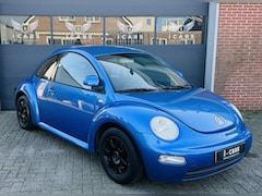 Volkswagen New Beetle - 2.0 Highline