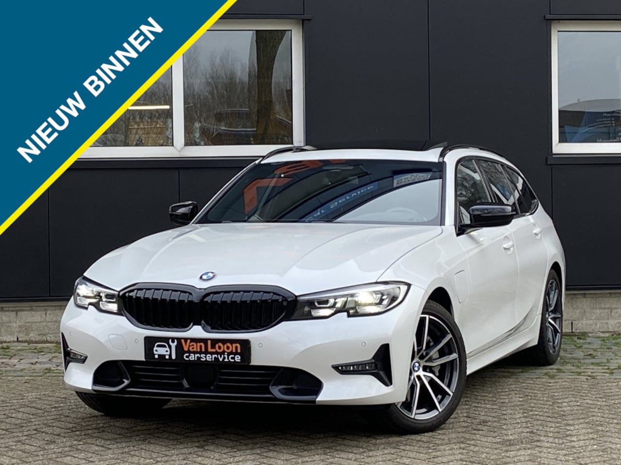 BMW 3-serie Touring - 330e 292PK H Exec/Pano/Adap onderstel/Harm Kardon/Elektr achterk - AutoWereld.nl