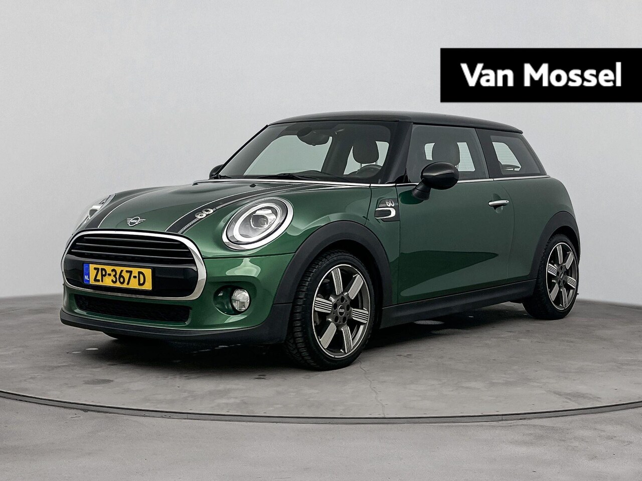 MINI Cooper - Mini 1.5 Chili 136pk | 60 Years | Leder | Stoelverwarming | Navigatie | LED Koplampen | Cl - AutoWereld.nl