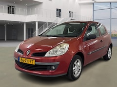 Renault Clio - 1.2 TCE Expression/ BORDEAUXROOD