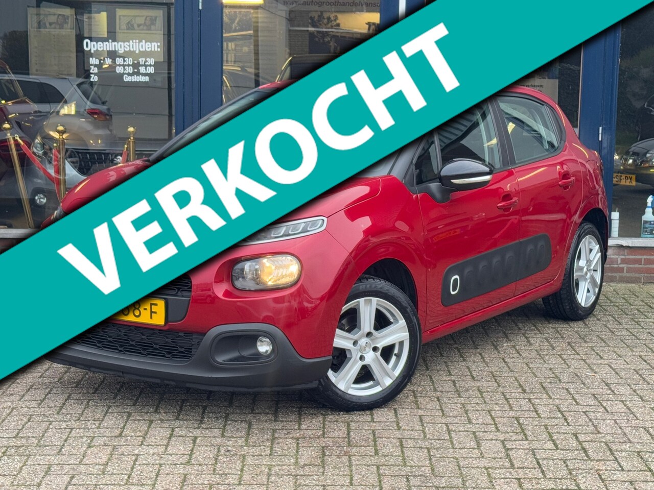 Citroën C3 - 1.2 PureTech Feel 105g 82PK 5 deurs! NL AUTO NAP! Navi l Cruise l LED l LMV! TOPSTAAT l De - AutoWereld.nl