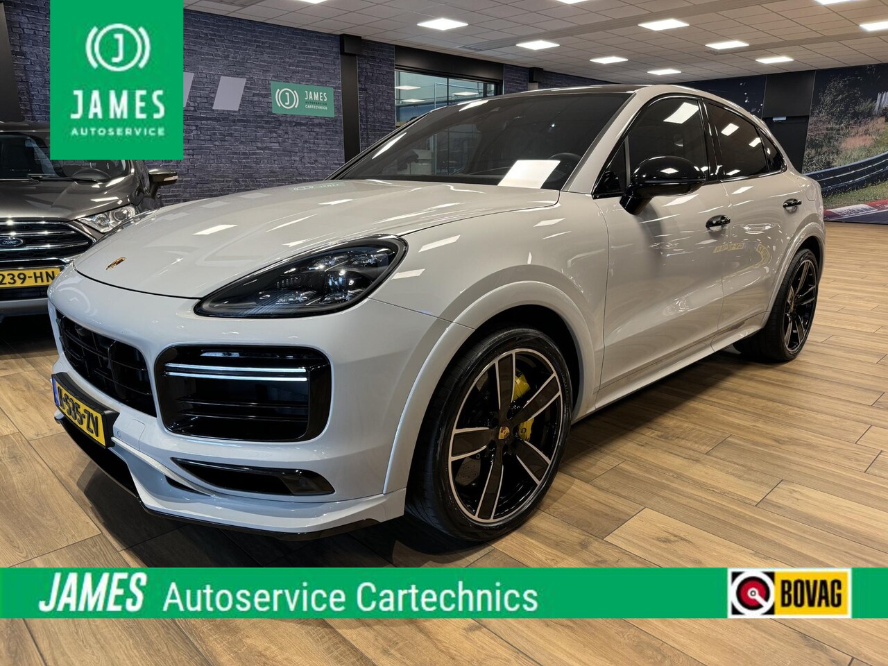 Porsche Cayenne Coupé - 4.0 Turbo S E-Hybrid |Krijt|Sport Designpakket|Keramische remmen - AutoWereld.nl