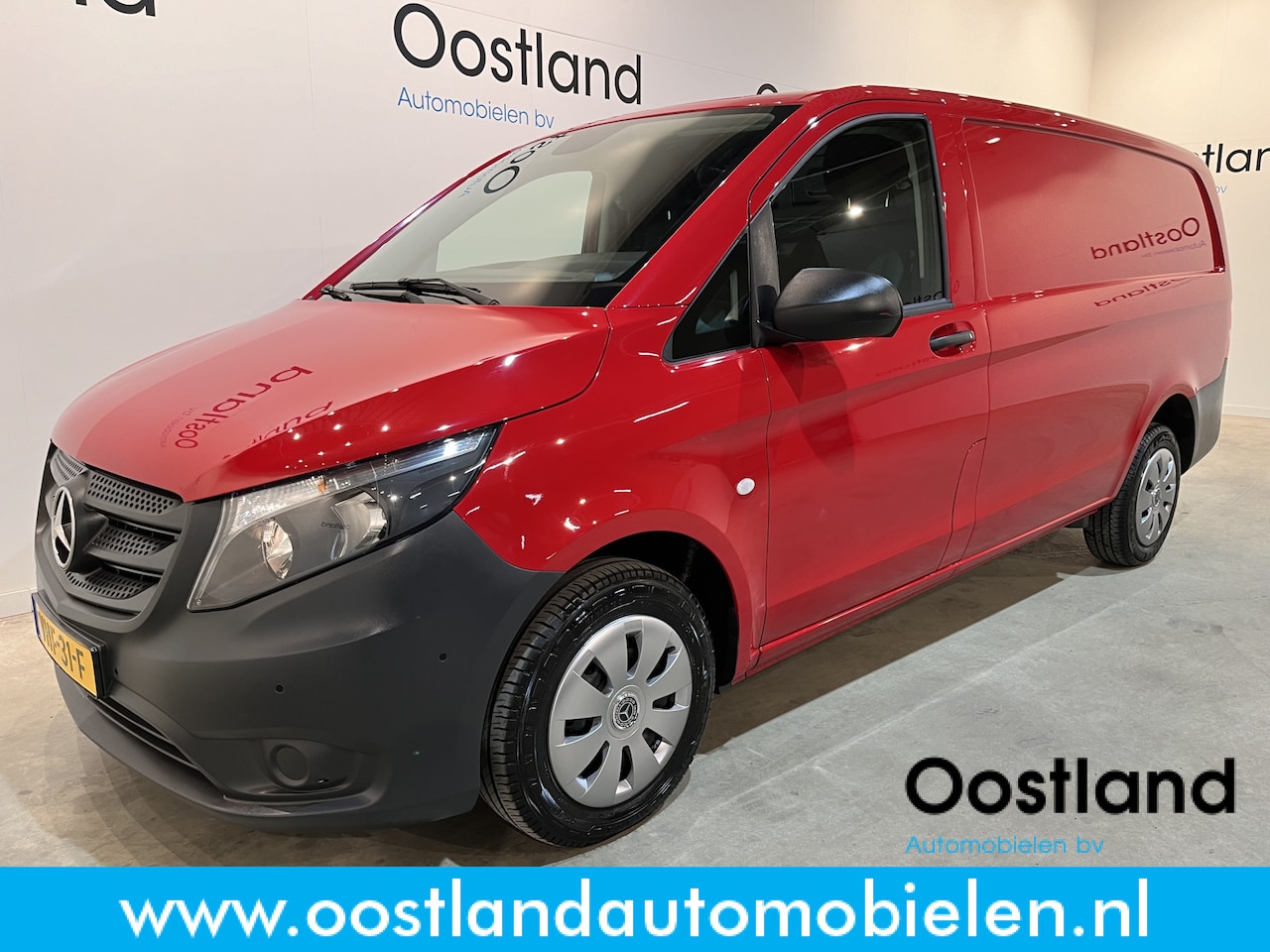 Mercedes-Benz Vito - 110 CDI Lang / Euro 6 / Airco / CarPlay / Camera / Navigatie / Klep / 74.000 KM !! - AutoWereld.nl