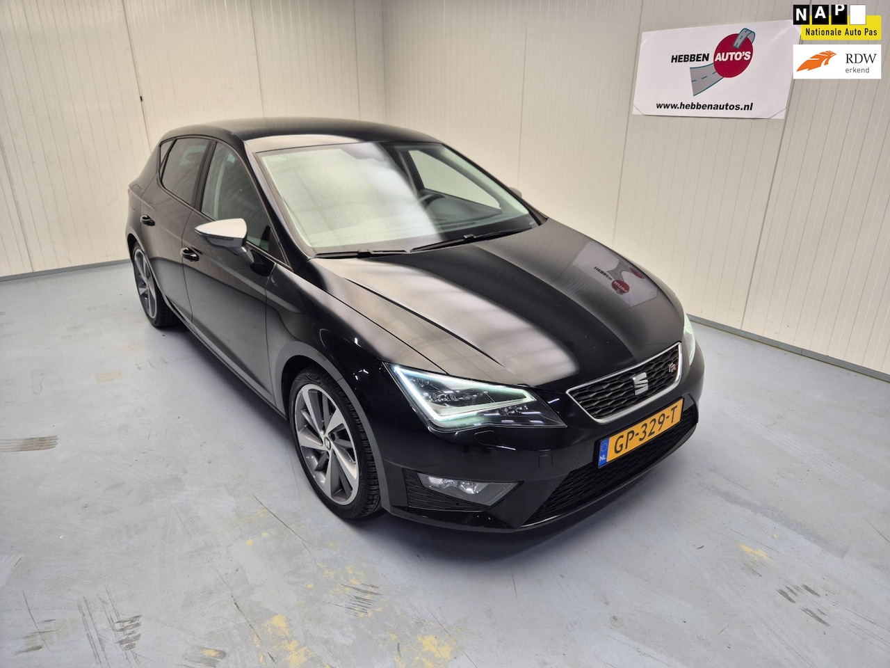 Seat Leon - 1.8 TSI FR Dynamic Automaat Navi Ecc Leer Cruise Alu 18" Pdc - AutoWereld.nl