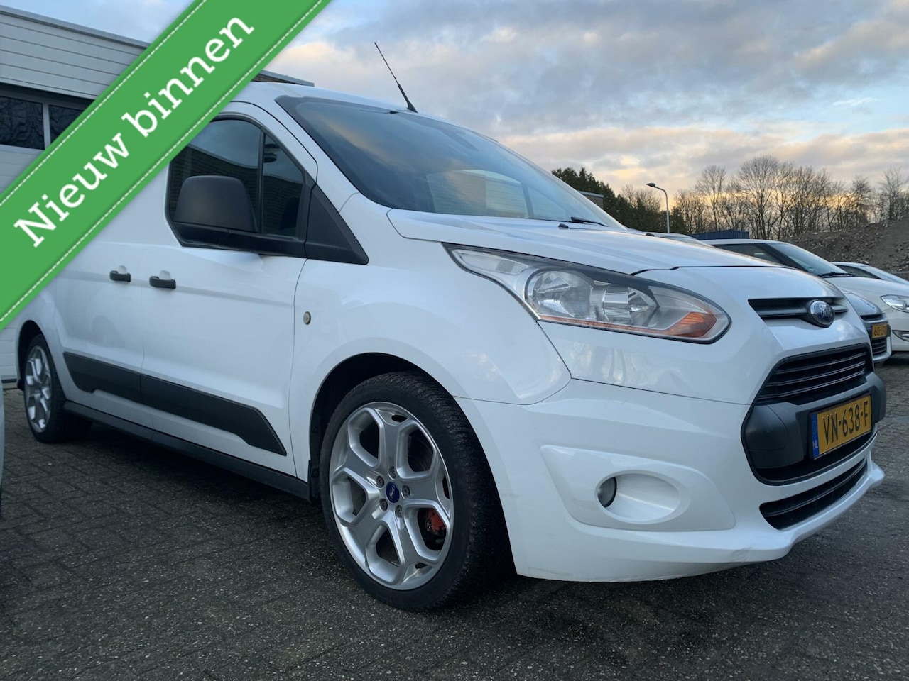 Ford Transit Connect - 1.6 TDCI L2 Trend First Edition 3P Trekhaak Airco Elektrische pakket - AutoWereld.nl