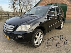 Mercedes-Benz M-klasse - 320 CDI Camera/Navigatie/Trekhaak/Memory stoelen