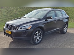 Volvo XC60 - 2.0 T5 Summum - Schuifdak - Leder - Memorystoel - Stoelverwarming - Afneembare trekhaak