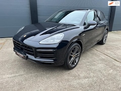 Porsche Cayenne - 3.0 E-Hybrid Panoramdak / Elektrische trekhaak / 360 camera / Bose