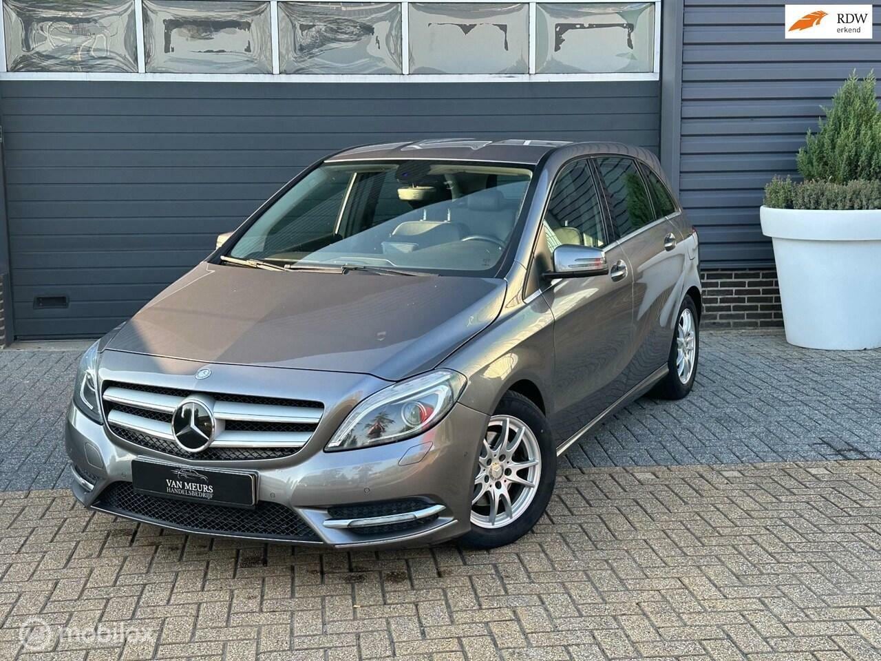 Mercedes-Benz B-klasse - 180 CDI Prestige 180 CDI Prestige, navigatie, airco, cruise control, apk 07-2025, nieuwe distributie - AutoWereld.nl