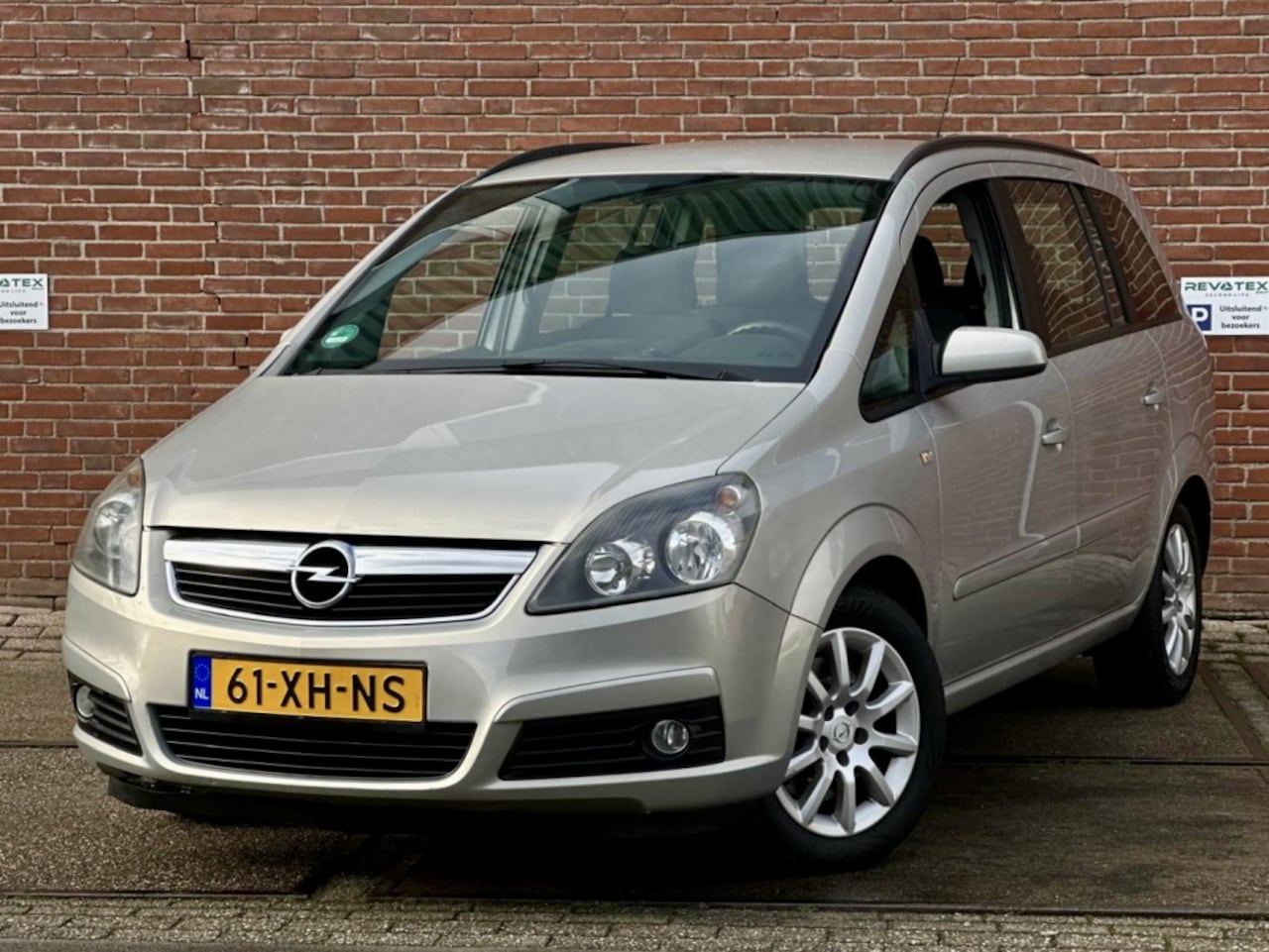 Opel Zafira - 2.2 Temptation 2.2 Temptation - AutoWereld.nl