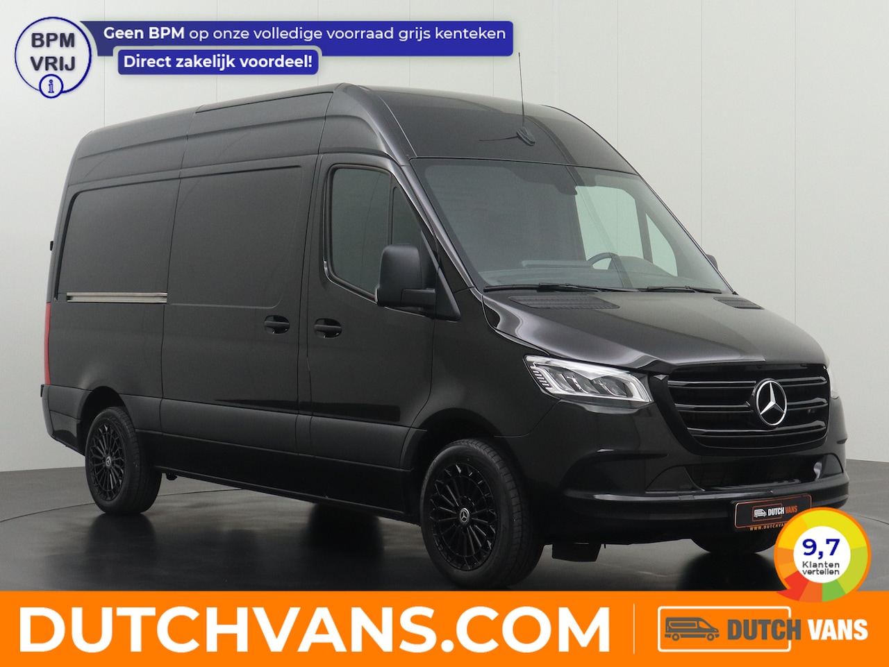 Mercedes-Benz Sprinter - 317CDI 9G-Tonic Automaat L2H2 Black Edition | Led | 3500Kg Trekhaak | Mbux Touchscreen | C - AutoWereld.nl