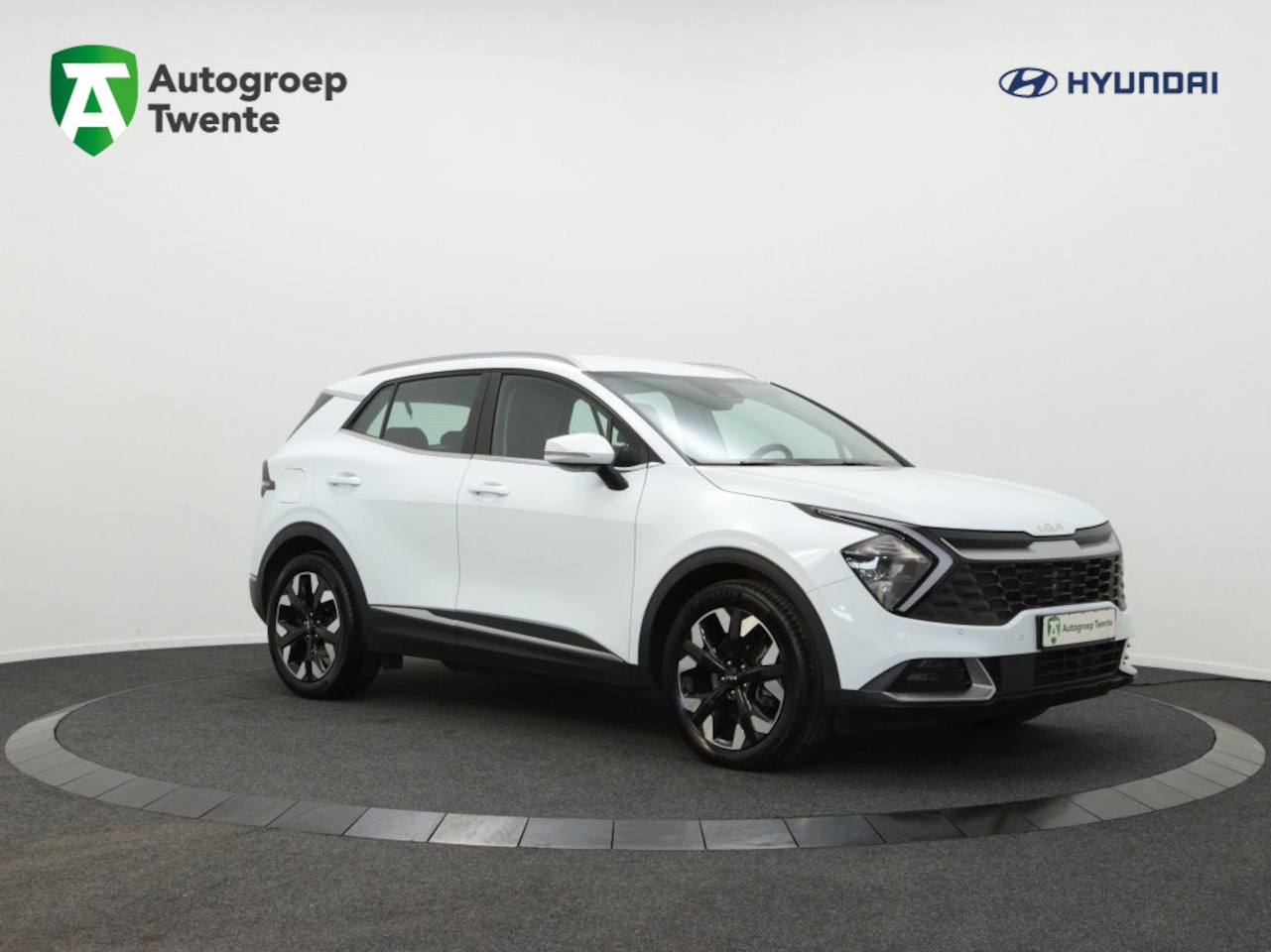 Kia Sportage - 1.6 T PHEV Dynamic Line | DAB | Carplay | Airco | CC | - AutoWereld.nl