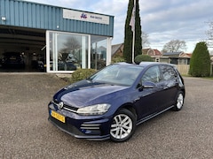 Volkswagen Golf - 1.0 TSI Comfortline R-Line