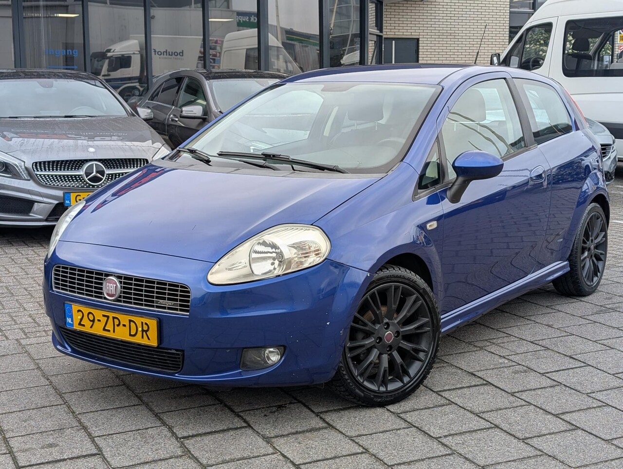 Fiat Grande Punto - 1.4-16V Sport 1.4-16V Sport - AutoWereld.nl