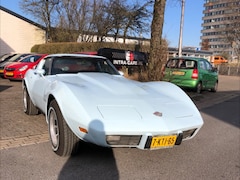 Chevrolet Corvette - 5, 7 V8 Targa Automaat Goed rijdende en vrij originele Corvette. WIJ ZIJN VERHUIST NIEUW A